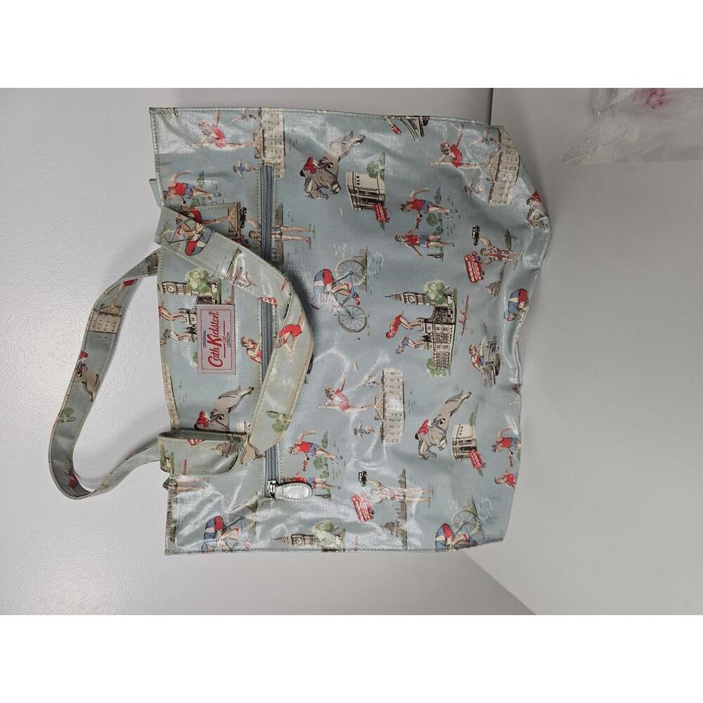 Cath Kidston London "Be A Good Sport" Carry All